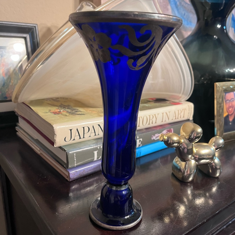 vintage  and collectible vase. cobalt blue glass vase with accents in gold